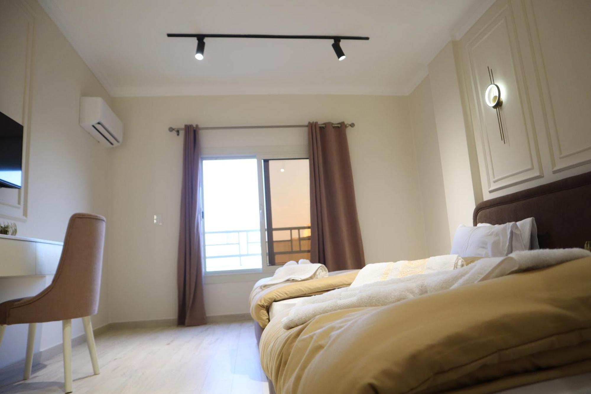 Calma Downtown Hostel Cairo